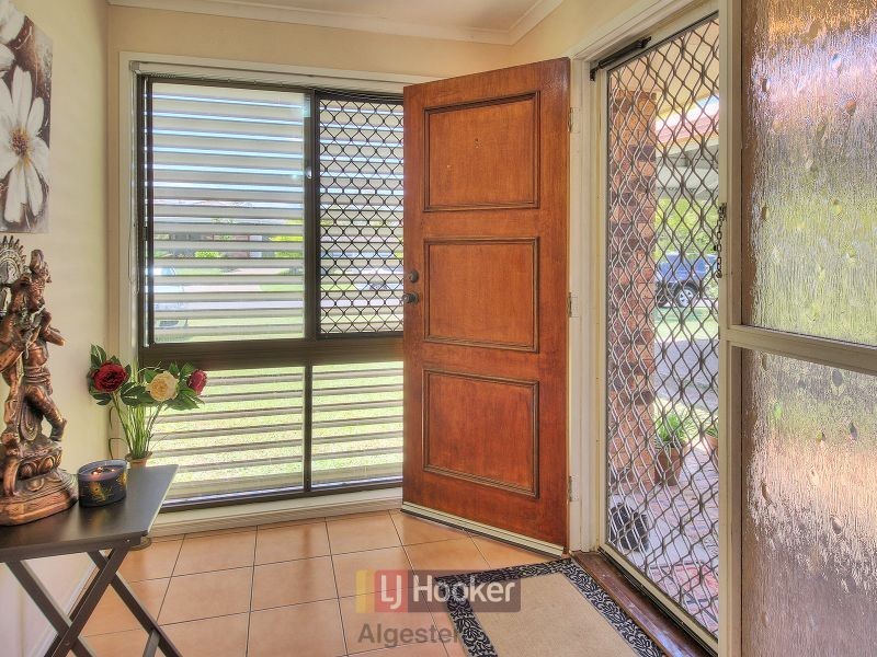 20 Williams Way, Calamvale QLD 4116