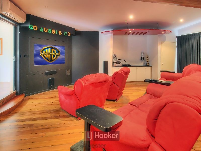 64 Laxton Road, Pallara QLD 4110