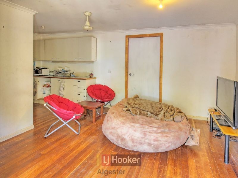 64 Laxton Road, Pallara QLD 4110