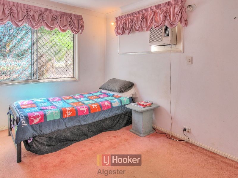 64 Laxton Road, Pallara QLD 4110