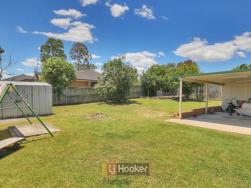 16 Mayfair Drive, Browns Plains QLD 4118