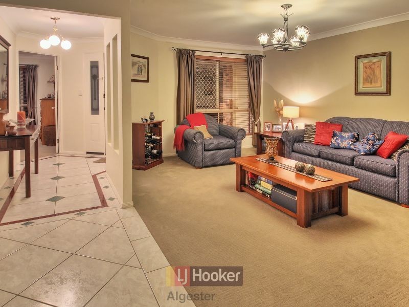23 Janarde Place, Parkinson QLD 4115