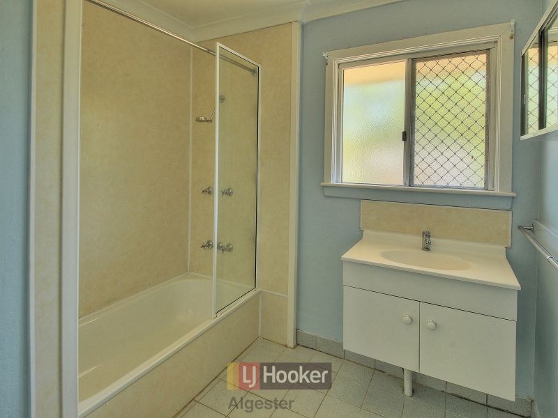 12 Rothesay Street, Acacia Ridge QLD 4110