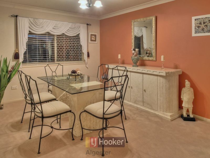 20 Strathaird Place, Parkinson QLD 4115