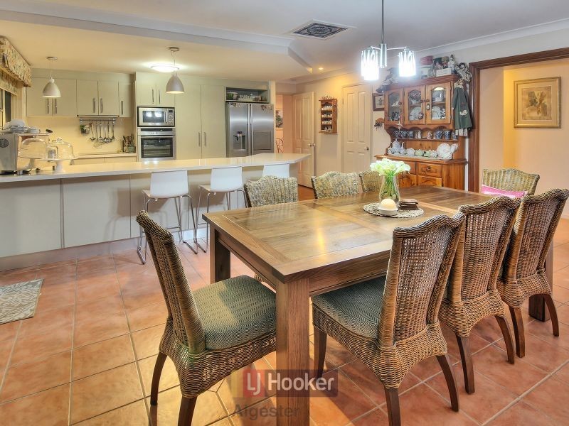 20 Strathaird Place, Parkinson QLD 4115