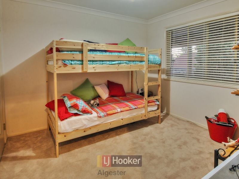 20 Strathaird Place, Parkinson QLD 4115