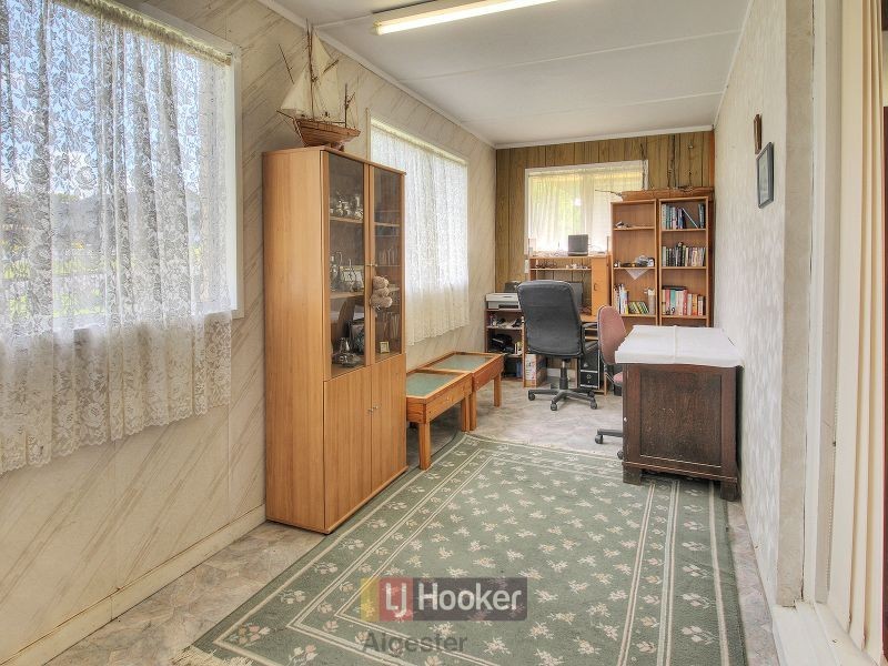 8 Farrar Street, Acacia Ridge QLD 4110