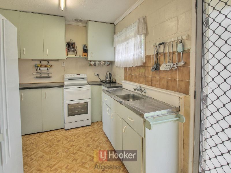 8 Farrar Street, Acacia Ridge QLD 4110