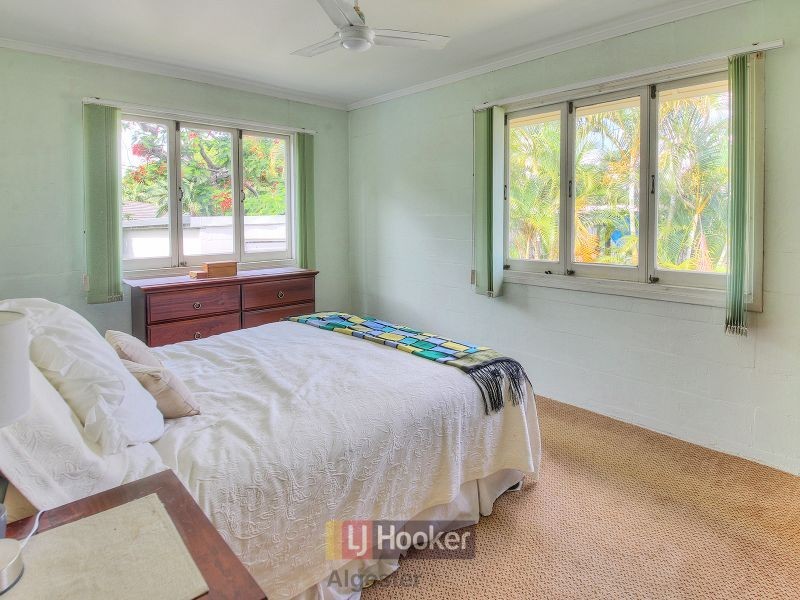 8 Farrar Street, Acacia Ridge QLD 4110