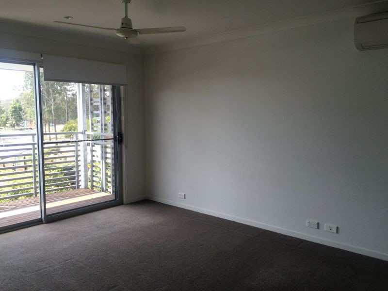 4 Kooyonga Place, Brookwater QLD 4300