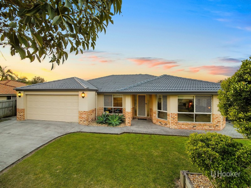 85 Oakview Street, Parkinson QLD 4115