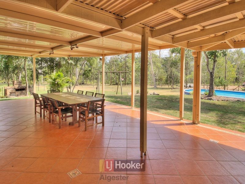 64 Bellenden Close, Munruben QLD 4125