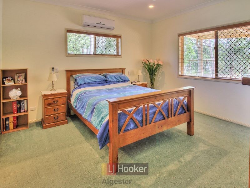64 Bellenden Close, Munruben QLD 4125