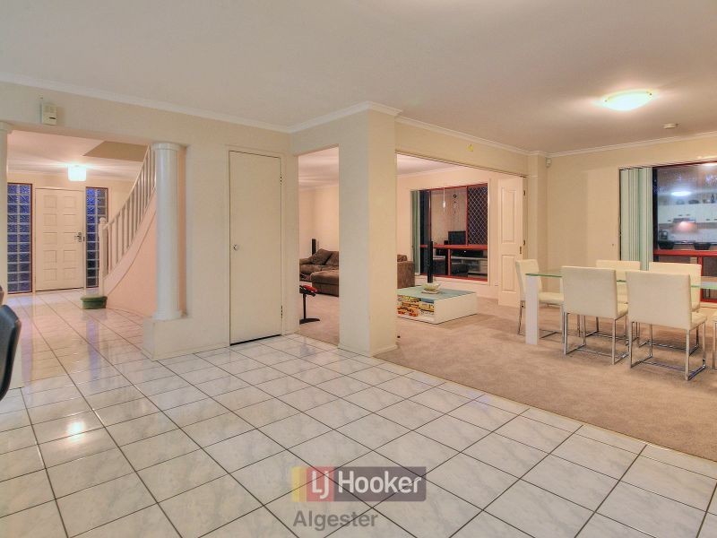 116 Glenfield Street, Parkinson QLD 4115