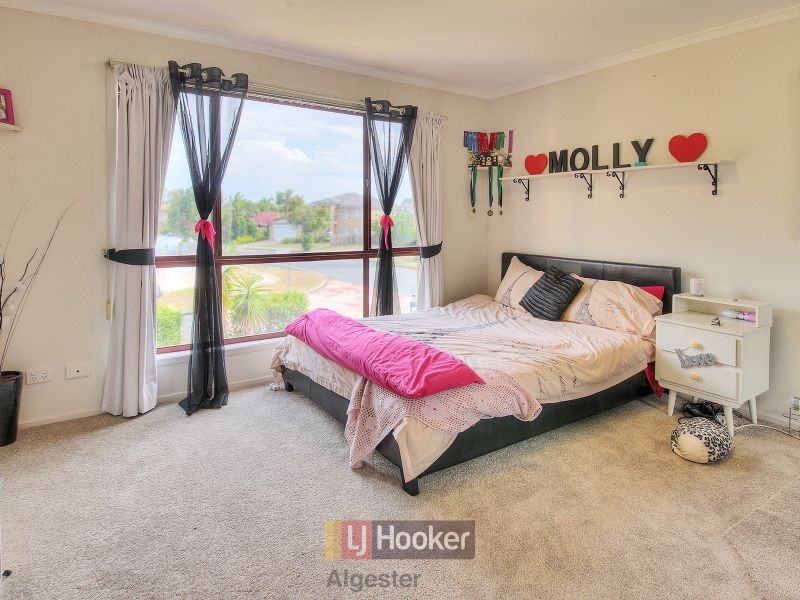 116 Glenfield Street, Parkinson QLD 4115