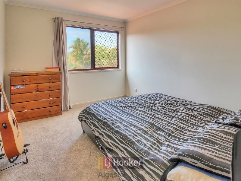 116 Glenfield Street, Parkinson QLD 4115