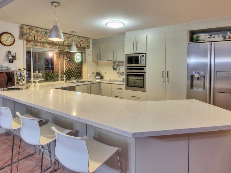 20 Strathaird Place, Parkinson QLD 4115