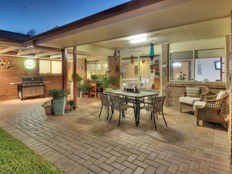 20 Strathaird Place, Parkinson QLD 4115