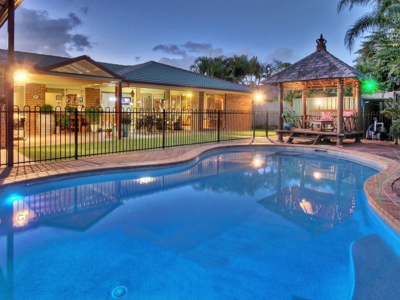 20 Strathaird Place, Parkinson QLD 4115