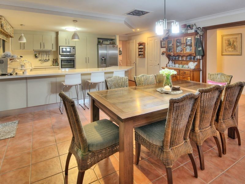 20 Strathaird Place, Parkinson QLD 4115