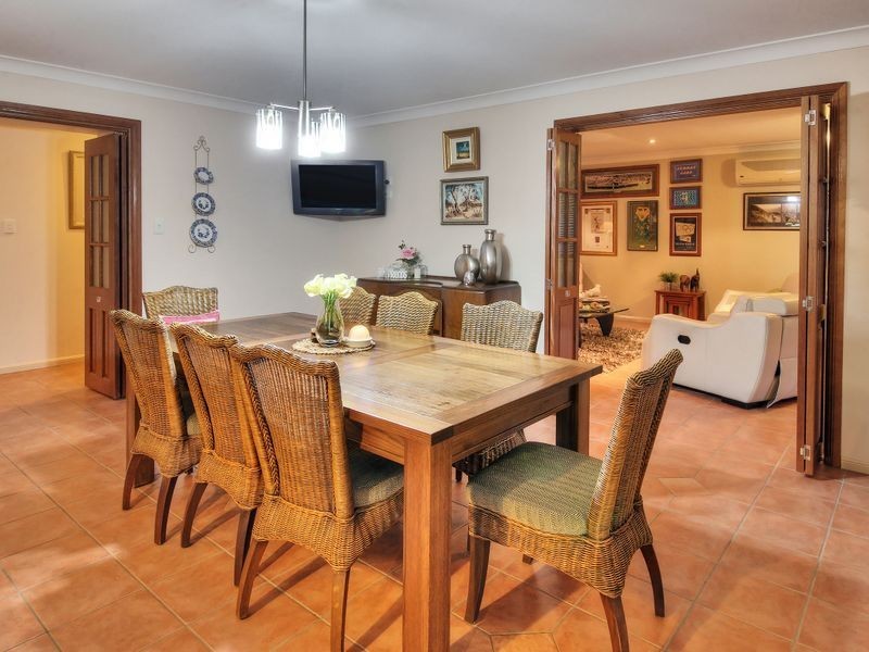 20 Strathaird Place, Parkinson QLD 4115