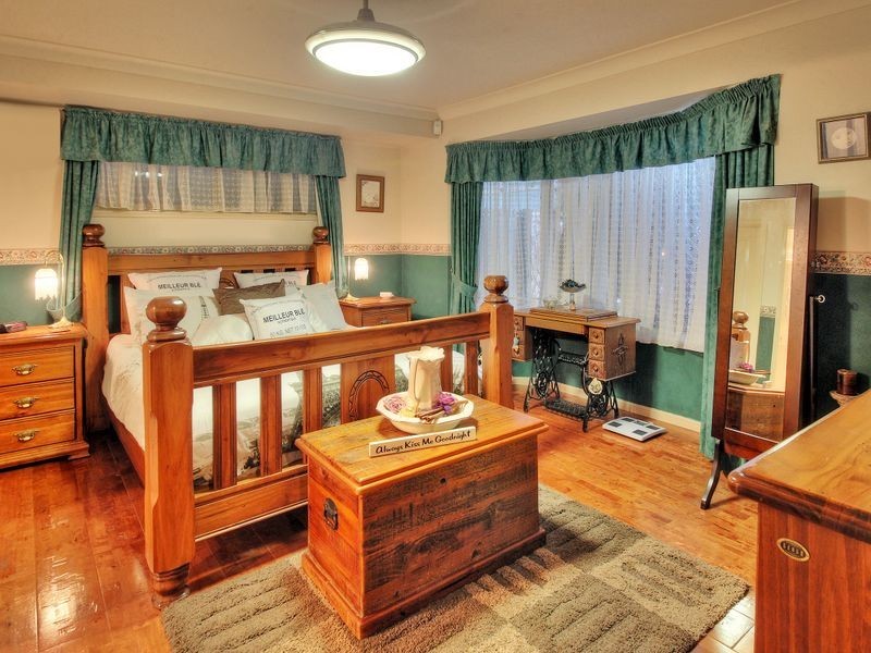 20 Strathaird Place, Parkinson QLD 4115
