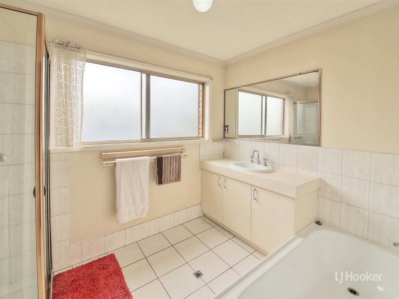 26 Pinewood Court, Algester QLD 4115