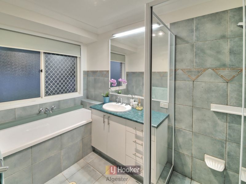 15 St John Close, Parkinson QLD 4115