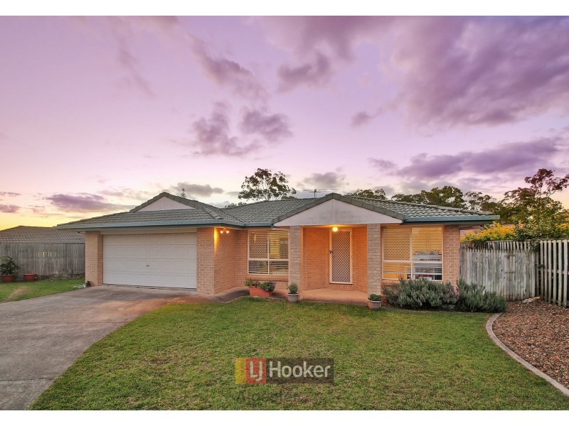 8 Dewick Court, Calamvale QLD 4116