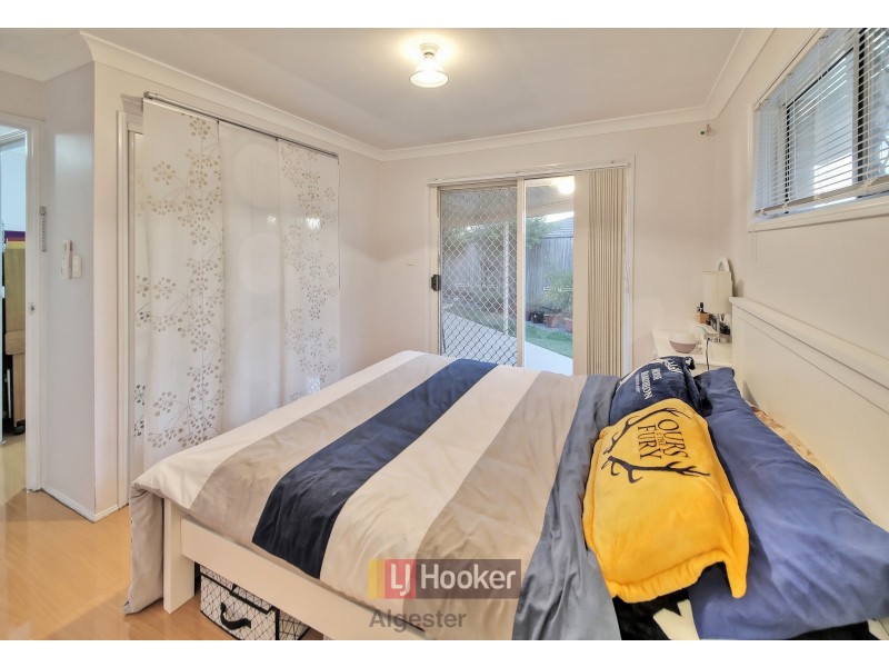 8 Dewick Court, Calamvale QLD 4116