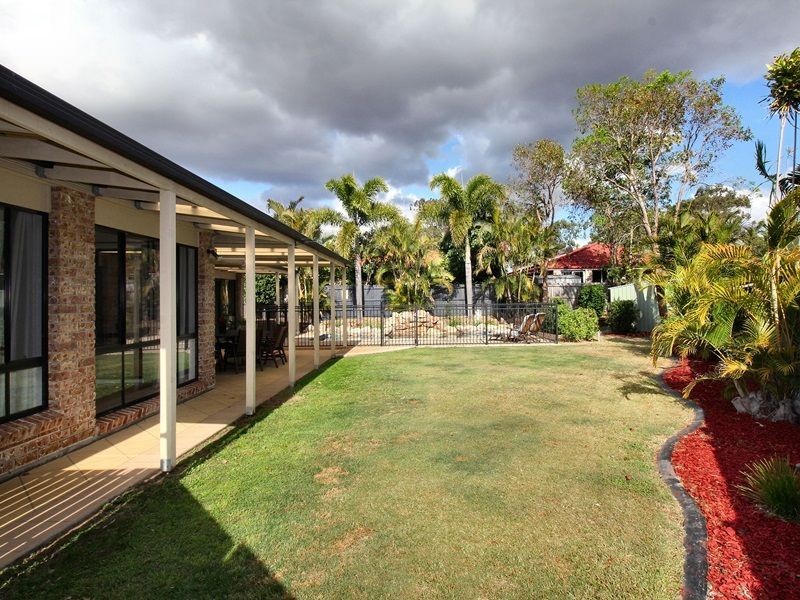 27 Inverary Place, Parkinson QLD 4115