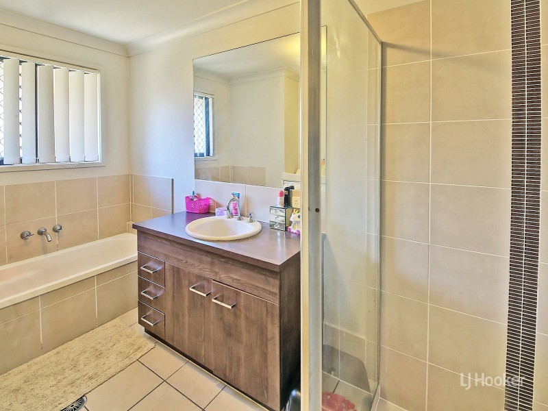 6 Budawang Street, Parkinson QLD 4115