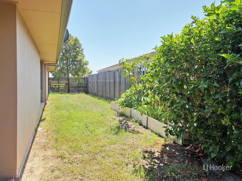 6 Budawang Street, Parkinson QLD 4115