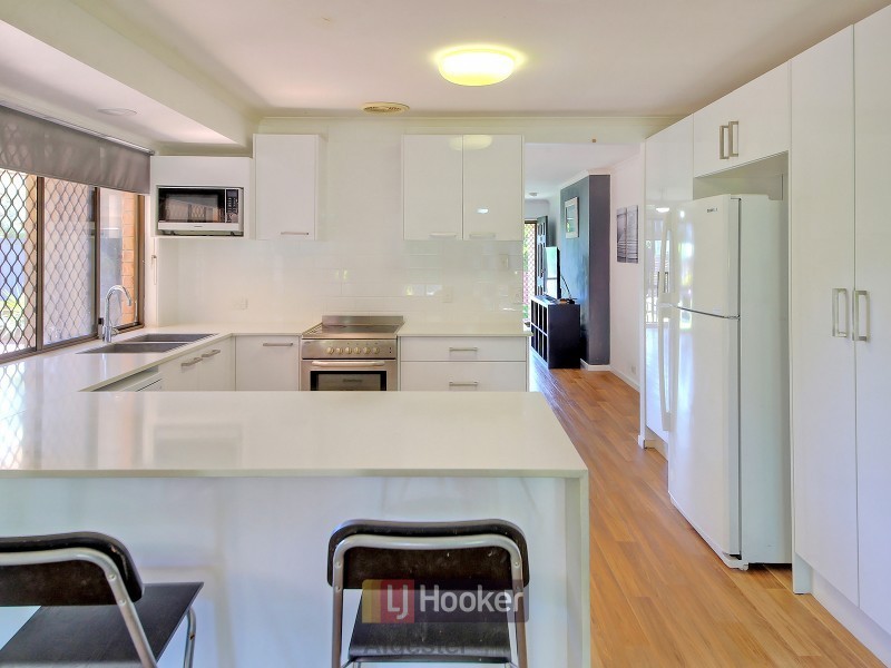 100 Laurel Oak Drive, Algester QLD 4115