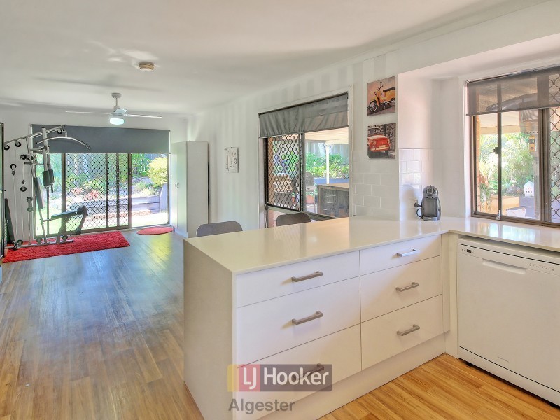 100 Laurel Oak Drive, Algester QLD 4115