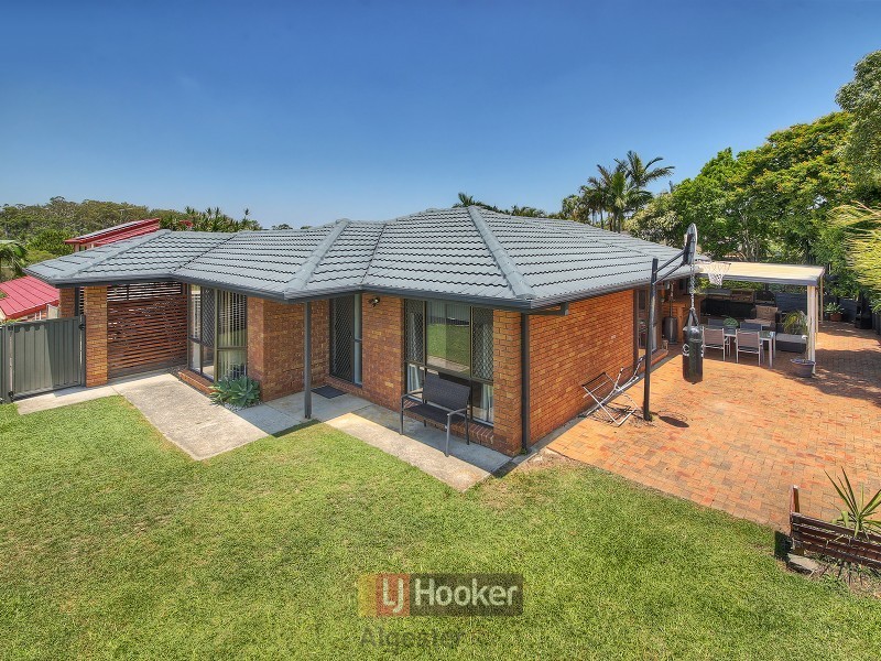 100 Laurel Oak Drive, Algester QLD 4115