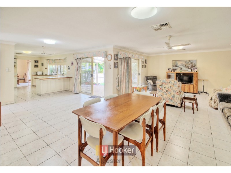 22 Michigan Crescent, Parkinson QLD 4115