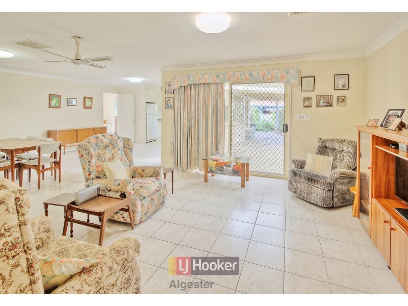 22 Michigan Crescent, Parkinson QLD 4115