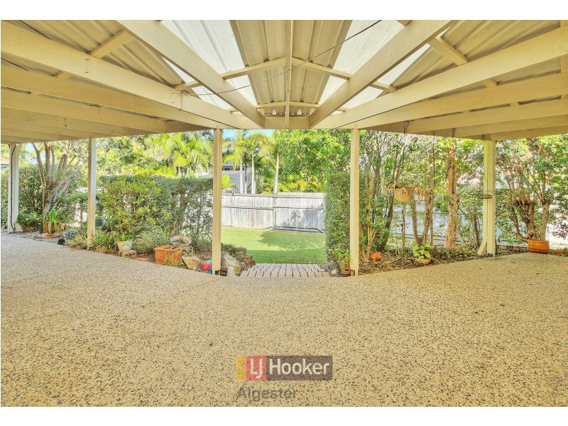 22 Michigan Crescent, Parkinson QLD 4115