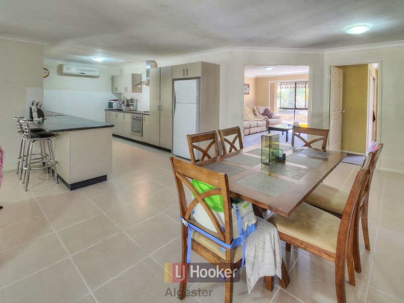 88 Haldham Crescent, Regents Park QLD 4118
