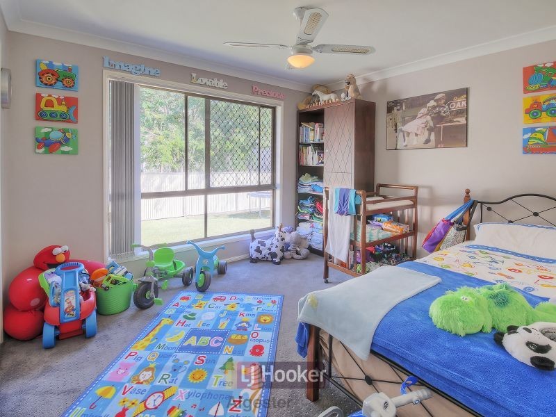 88 Haldham Crescent, Regents Park QLD 4118