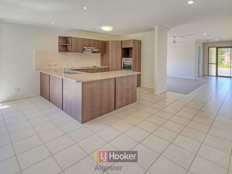 17 Weir Close, Berrinba QLD 4117