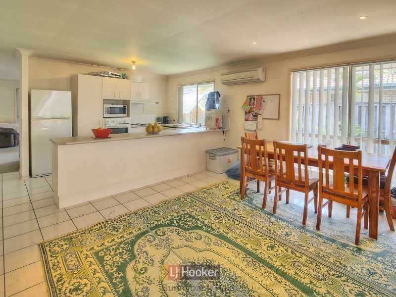19 Housman Place, Calamvale QLD 4116
