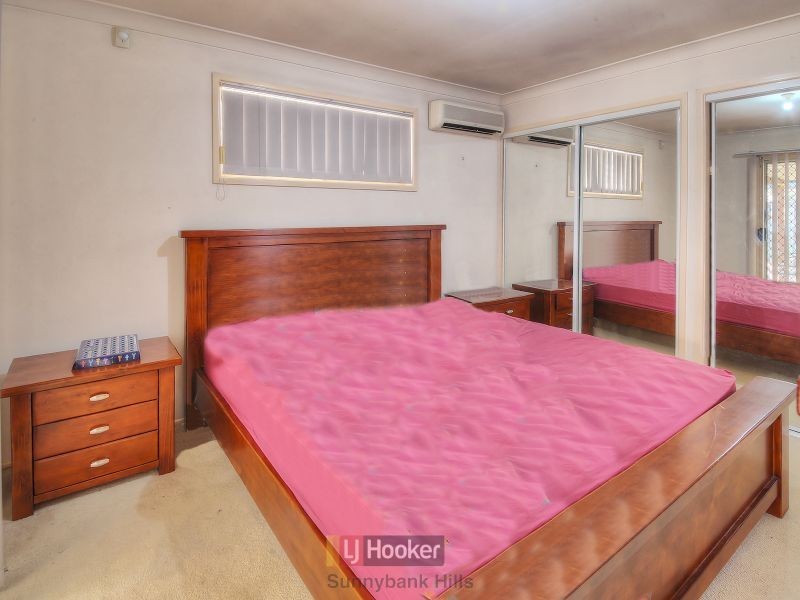 19 Housman Place, Calamvale QLD 4116