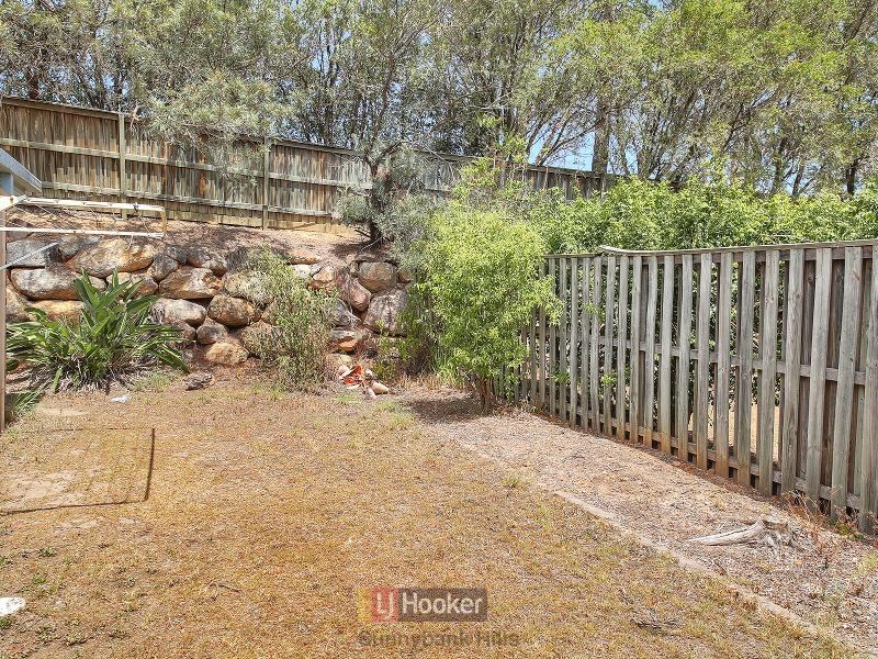 19 Housman Place, Calamvale QLD 4116