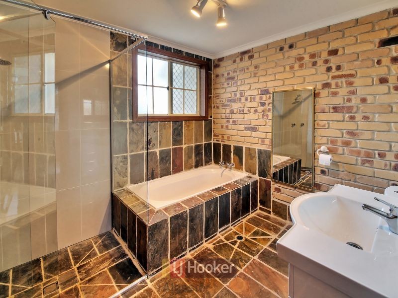 32 Pinewood Court, Algester QLD 4115