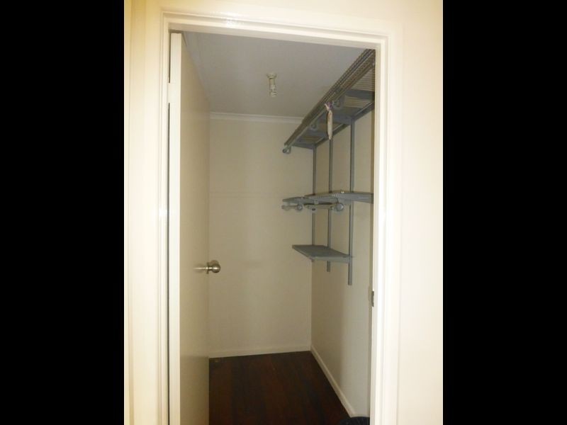 2 Greenleaf Street, Sunnybank Hills QLD 4109