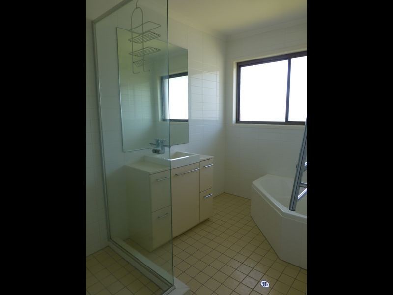 2 Greenleaf Street, Sunnybank Hills QLD 4109