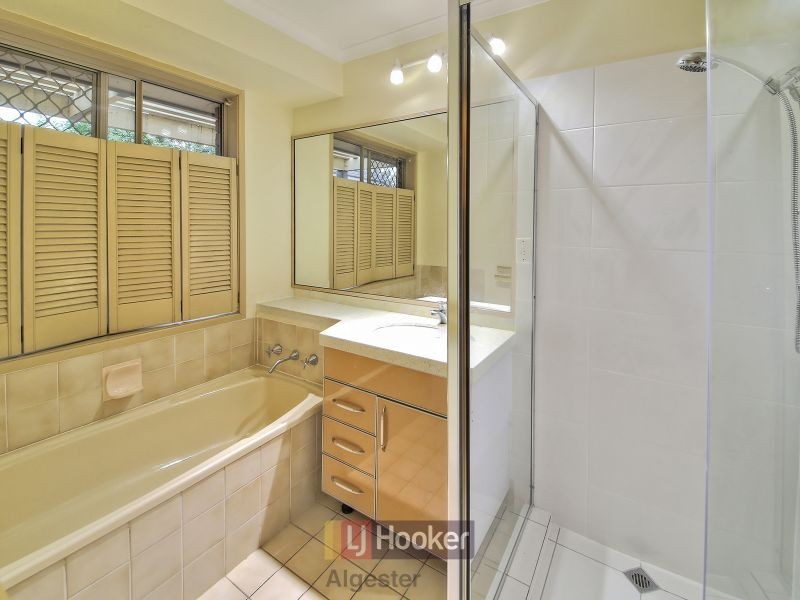 4 Autumnwood Court, Algester QLD 4115