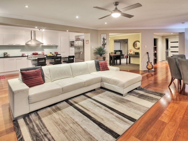 29 Bronzewing Court, Greenbank QLD 4124